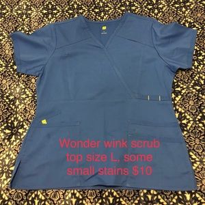 Wonder wink scrub top
